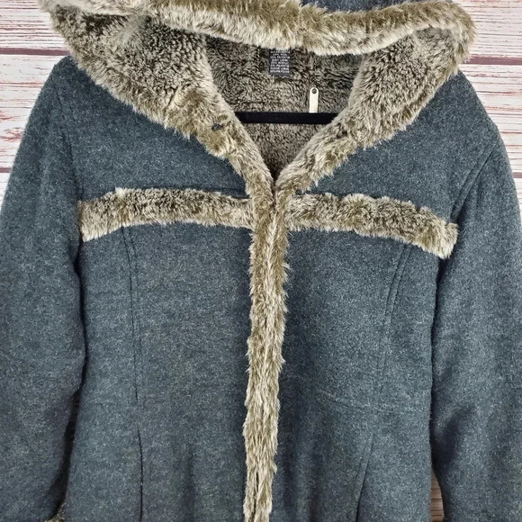 Athleta Womens Small Wool Blend Faux Fur Lined Hooded Coat Gray - Picture 3 of 11
